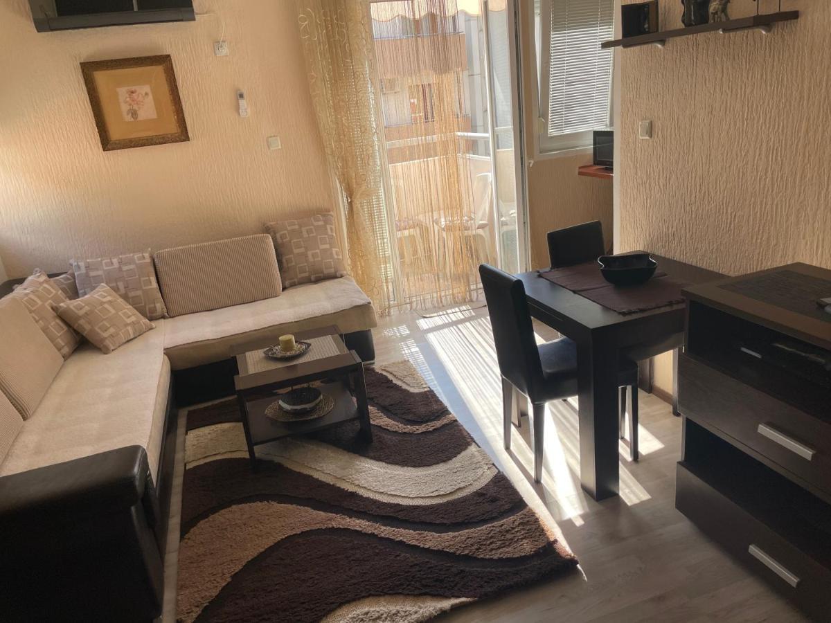 For Rent In Budua
